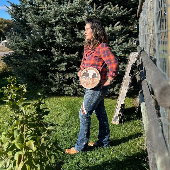 New Gift! Cowhide Round Hand Tooled Leather Myra Bag New crossbody wallet purse - Picture 2 of 10